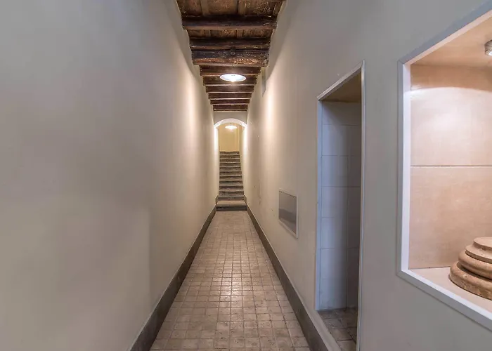 Гостевой дом Spagna Luxury'n Trevi Рим